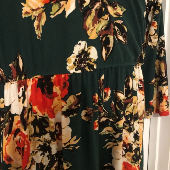 Sweet Lovely by Jen Long Sleeve midi soft stretch dress size 2X with pockets. - Picture 8 of 9